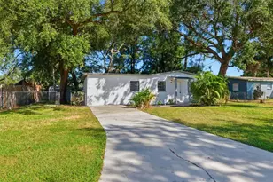 7408 Celeste Ln, Tampa, FL 33619 - Photo 3