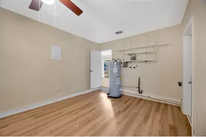 4429 Dolphin Drive, Tampa, FL 33617 - Photo 23