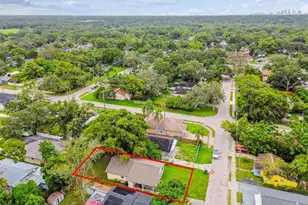 8205 N Semmes St, Tampa, FL 33604 - Photo 9