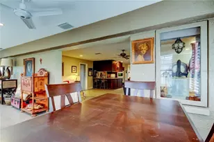 329 Club Mnr Dr, Sun City Center, FL 33573 - Photo 29