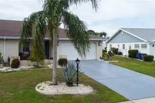 329 Club Mnr Dr, Sun City Center, FL 33573 - Photo 75