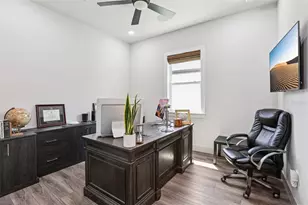 8743 Sanders Tree Loop, Wesley Chapel, FL 33545 - Photo 19