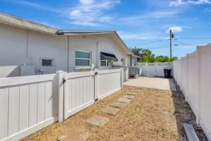 1113 45th Ave NE, Saint Petersburg, FL 33703 - Photo 47