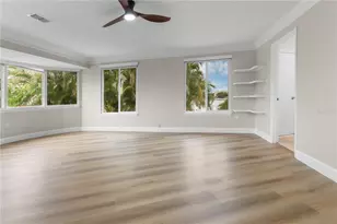 111 Driftwood Ln, Largo, FL 33770 - Photo 11