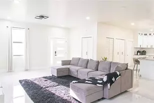 15435 Verona Ave, Clearwater, FL 33760 - Photo 3