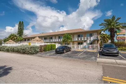 14251 Gulf Boulevard #12, Saint Petersburg, FL 33708 - Photo 3