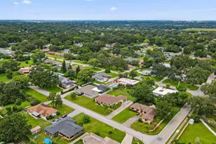 1736 Wilshire Ct, Lakeland, FL 33813 - Photo 41