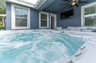 16007 Loneoak View Dr, Lithia, FL 33547 - Photo 5