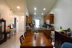 16221 Rambling Vine Dr W, Tampa, FL 33624 - Photo 9