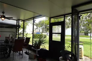 16221 Rambling Vine Dr W, Tampa, FL 33624 - Photo 21