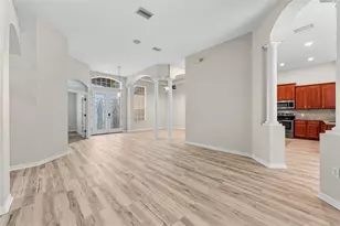 5108 Dunham Creek Pl, Brandon, FL 33511 - Photo 9