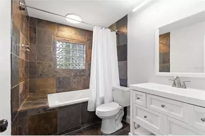 5529 Yorkshire Way, Sarasota, FL 34231 - Photo 41