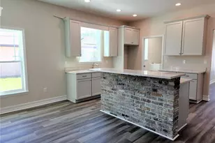 416 Shannon Ests Ct, Plant City, FL 33563 - Photo 17