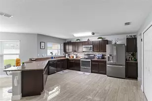 11647 Tangle Stone Dr, Gibsonton, FL 33534 - Photo 5
