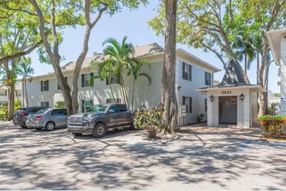 5221 Bayshore Boulevard #34, Tampa, FL 33611 - Photo 1