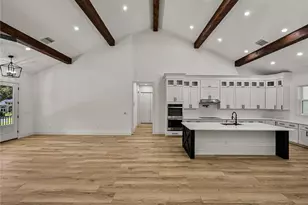 14069 Grandeur Way, Dade City, FL 33525 - Photo 9