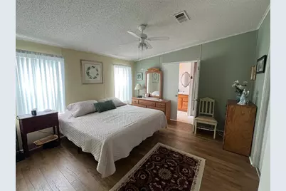 88 Pindo Palm Street W, Largo, FL 33770 - Photo 21