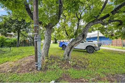 411 E Dr Martin Luther King Jr Boulevard, Tampa, FL 33603 - Photo 3