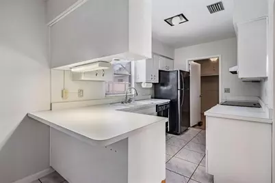 6816 Dover Court, Tampa, FL 33634 - Photo 13