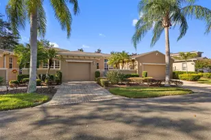 2404 Kensington Greens Dr, Sun City Center, FL 33573 - Photo 5