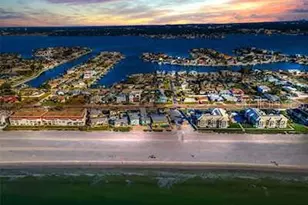 237 Mineola Dr E, Belleair Bluffs, FL 33770 - Photo 47