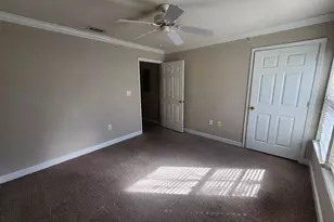 18271 Bridle Club Dr, Tampa, FL 33647 - Photo 21