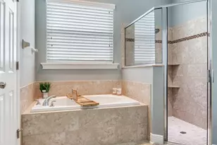 8703 Alafia Hills Dr, Plant City, FL 33567 - Photo 19