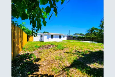 8562 94th Avenue, Seminole, FL 33777 - Photo 41