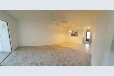 9033 Mission Oaks Boulevard, Seminole, FL 33776 - Photo 7