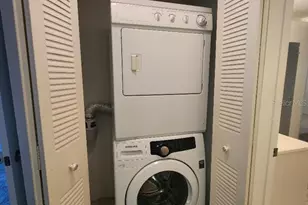 9033 Mission Oaks Blvd, Seminole, FL 33776 - Photo 11