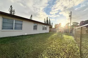 4935 Guardian Ave, Holiday, FL 34690 - Photo 9