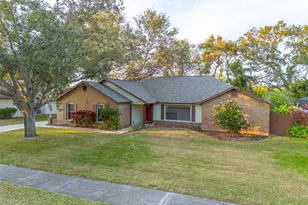 1640 Country Ln, Dunedin, FL 34698 - Photo 37