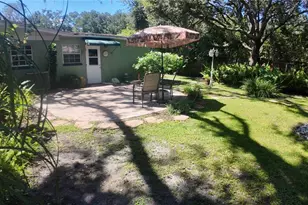 15402 Lake Magdalene Blvd, Tampa, FL 33613 - Photo 37