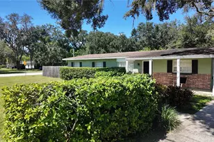 15402 Lake Magdalene Blvd, Tampa, FL 33613 - Photo 5