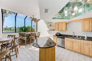 557 Pinellas Bayway S, Saint Petersburg, FL 33715 - Photo 7