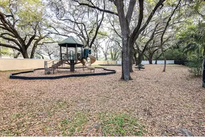 2469 Lake Woodberry Circle, Brandon, FL 33510 - Photo 13