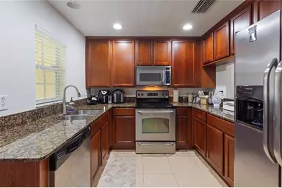 10901 Brickside Court, Riverview, FL 33579 - Photo 11