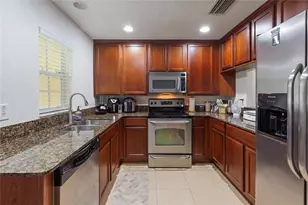 10901 Brickside Ct, Riverview, FL 33579 - Photo 11