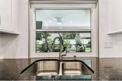 2834 Thistle Court E, Palm Harbor, FL 34684 - Photo 17