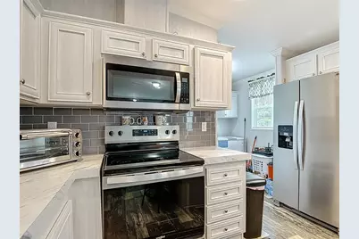 6349 Orris Street, Zephyrhills, FL 33542 - Photo 5