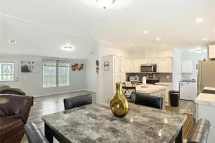 6349 Orris St, Zephyrhills, FL 33542 - Photo 13