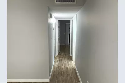 11703 Raintree Village Boulevard #B, Temple Terrace, FL 33617 - Photo 27