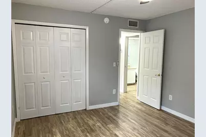 11703 Raintree Village Boulevard #B, Temple Terrace, FL 33617 - Photo 41