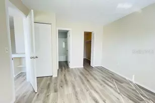 9013 Westchester Cir, Tampa, FL 33604 - Photo 7