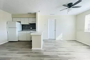 9013 Westchester Cir, Tampa, FL 33604 - Photo 1