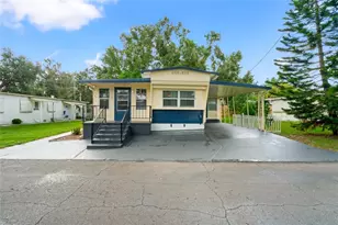 37438 Hammond Dr, Zephyrhills, FL 33541 - Photo 1