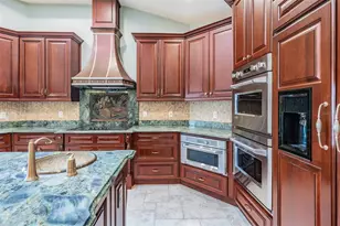 1244 Greybrooke Pl, Oldsmar, FL 34677 - Photo 17
