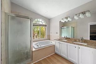 11834 Lark Song Loop, Riverview, FL 33579 - Photo 15