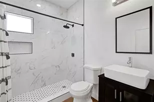 1024 E Crenshaw St, Tampa, FL 33604 - Photo 13