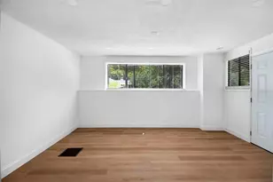 1024 E Crenshaw St, Tampa, FL 33604 - Photo 5